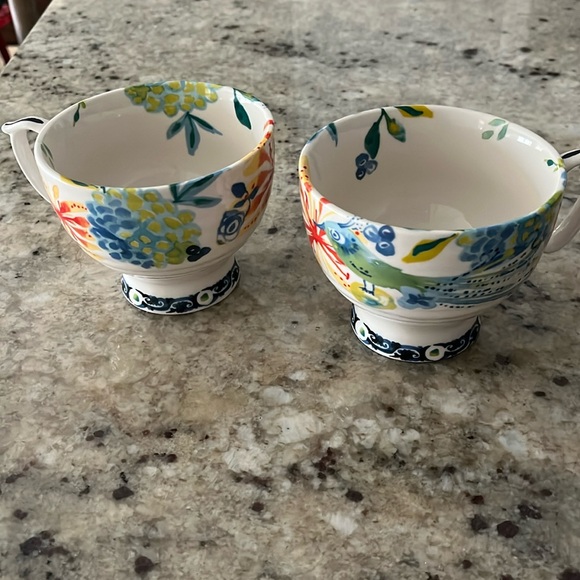 Anthropologie Other - Anthropologie (2) mugs